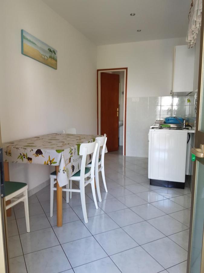 Maki & Suzi Otel Poreč Dış mekan fotoğraf